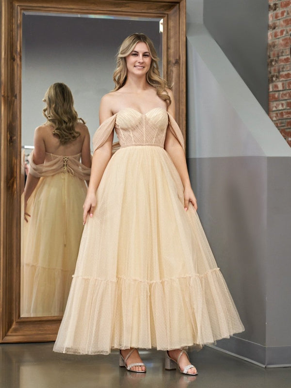 Nova | A-Line Tulle Sweetheart Tea-Length Homecoming Dress