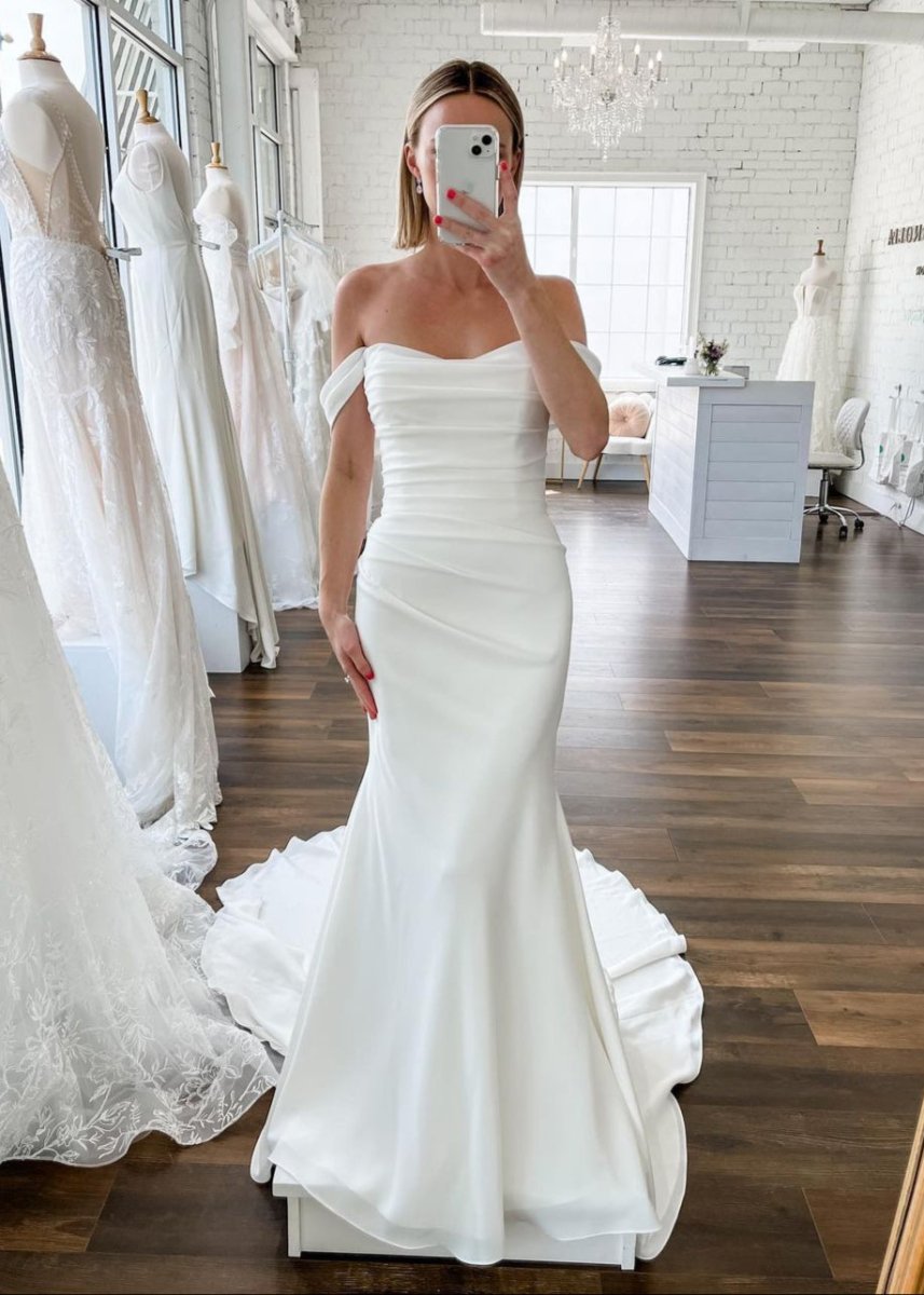 Elegant Mermaid Off the Shoulder Elastic Long Wedding Dresses – Wedding Dress by Kissprom | Available at KissProm