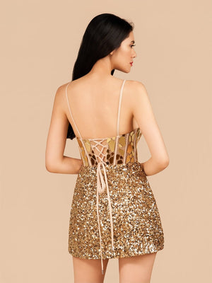 Nelly | Red Mirror-Cut Sequins Halter Sheath V Neck Homecoming Dress