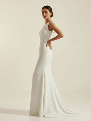 Simple Sleeveless Mermaid Wedding Dress With Sexy Bow - KissProm