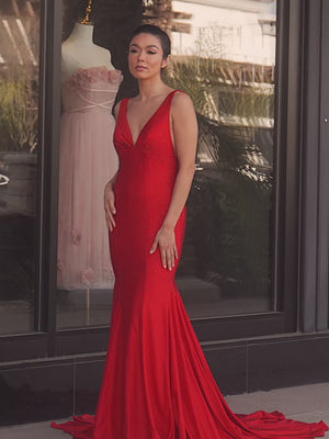 Mermaid Deep V-Neck Beaded Satin Long Prom Dress