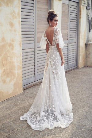 Romantic Ivory Flower Appliques Wedding Dress, Lace Long Bridal Dresses