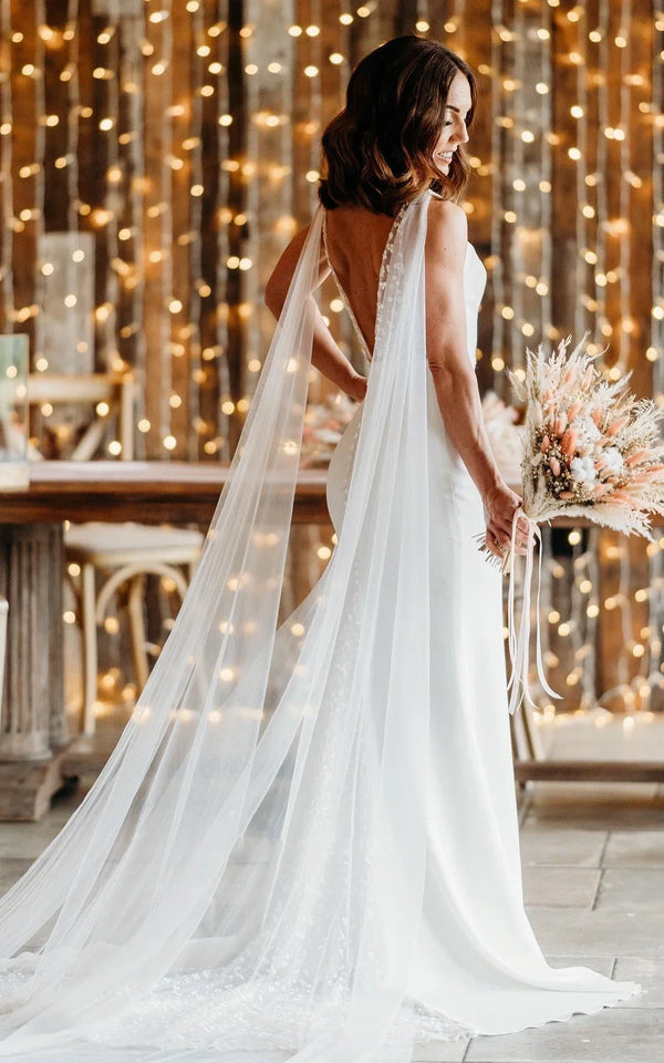 Simple Casual Trumpet V-neck Sleeveless Wedding Dress for Women Floor-length with V Back Long Train